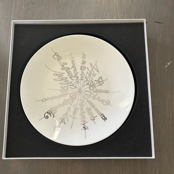 Bloomingdale's Dining 206 Bloomingdales Limited Edition Serving